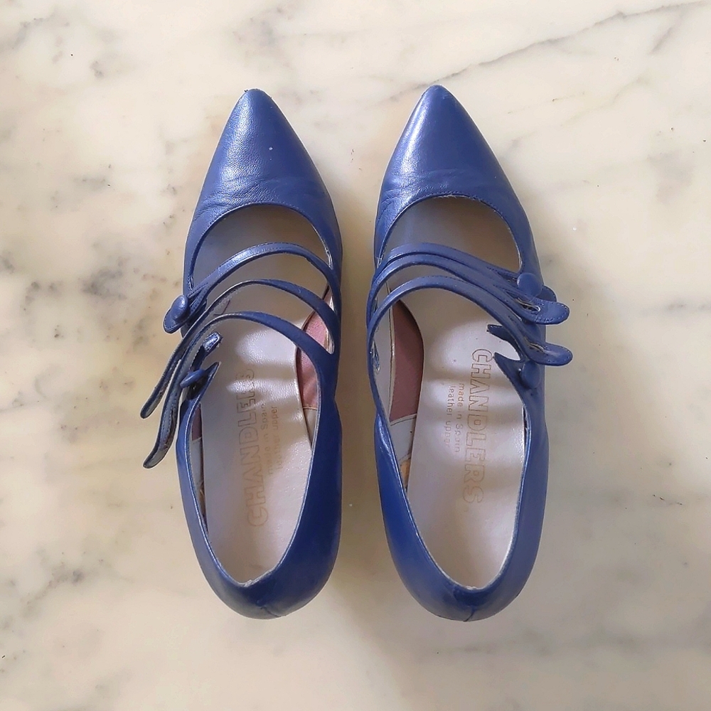 Woman's Leather shoes.